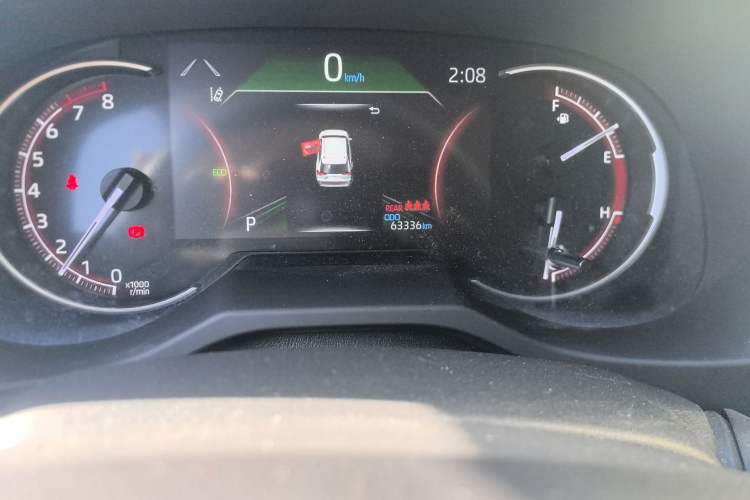 Used Toyota RAV4 2022 2.0L CVT Two-Wheel Drive Fashion Plus Edition Odometer Close Up