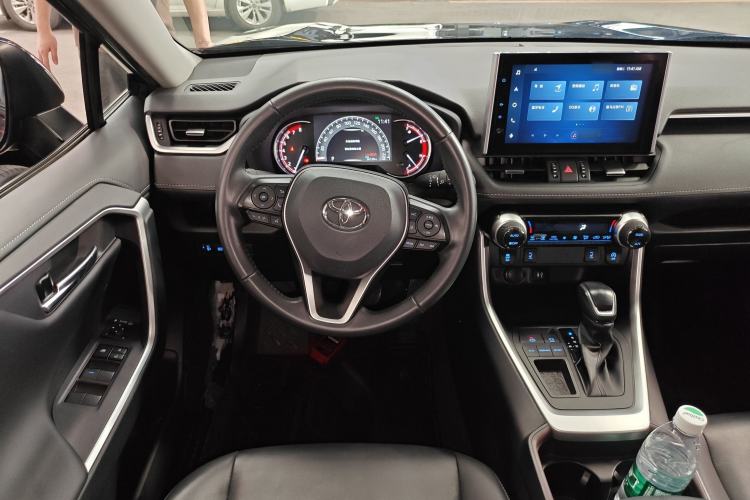 Used Toyota RAV4 2022 2.0L CVT Two-Wheel Drive Fashion Plus Edition Steering Wheel
