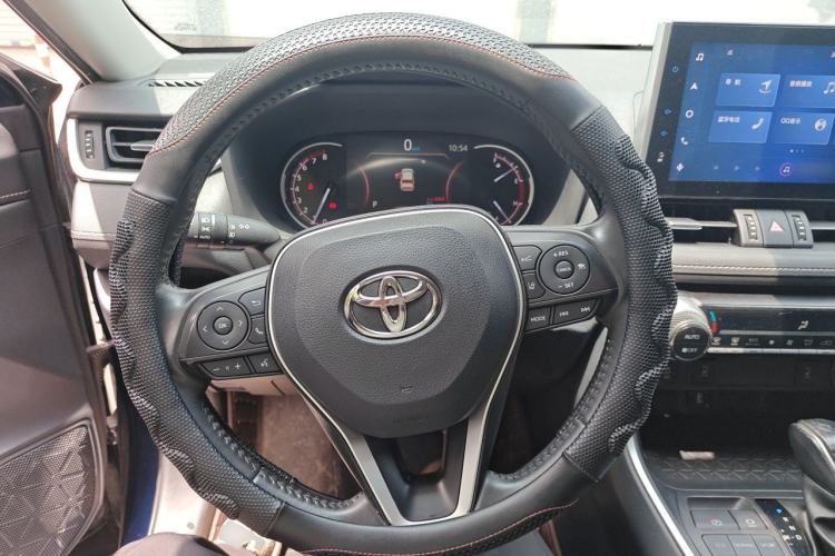 Used Toyota RAV4 2022 2.0L CVT Two-Wheel Drive Fashion Plus Edition Steering Wheel