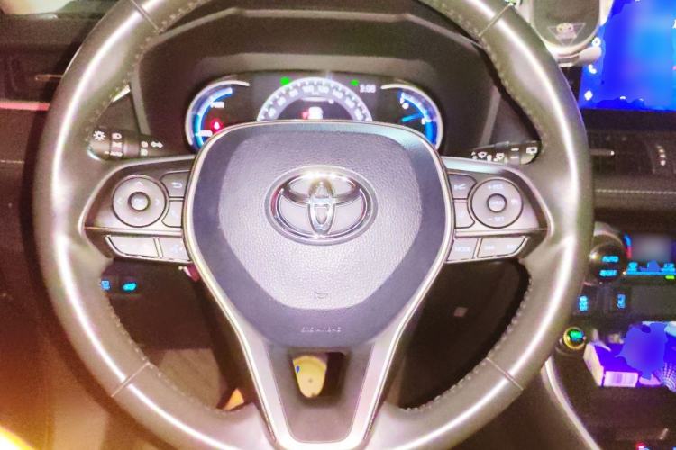 Used Toyota RAV4 2022 Dual-Engine 2.5L E-CVT Four-Wheel Drive Elite Plus Edition Steering Wheel