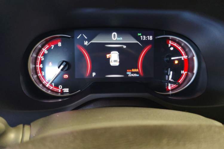 Used Toyota RAV4 2022 2.0L CVT Two-Wheel Drive Fashion Plus Edition Odometer Close Up