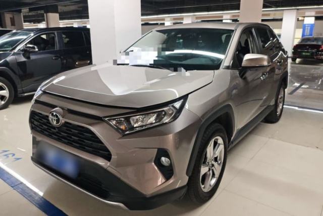 Used Toyota RAV4 2022 2.0L CVT Two-Wheel Drive Fashion Plus Edition