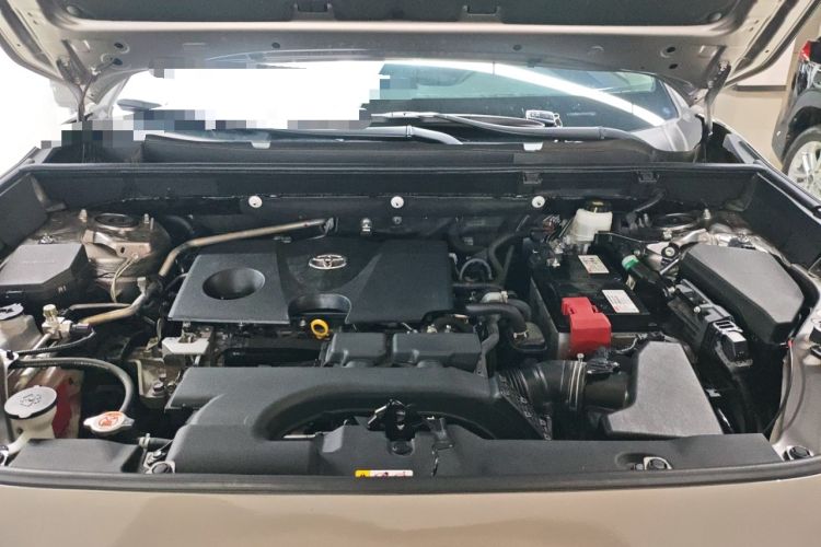 Used Toyota RAV4 2022 2.0L CVT Two-Wheel Drive Fashion Plus Edition Engine Bay