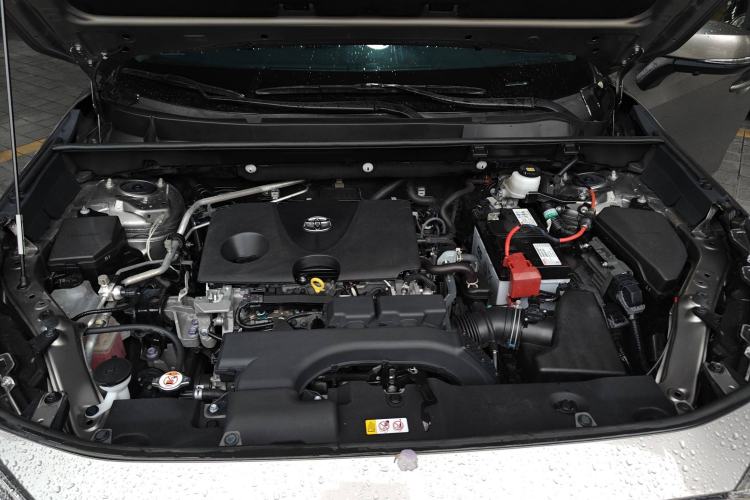 Used Toyota RAV4 2022 2.0L CVT Two-Wheel Drive Fashion Plus Edition Engine Bay