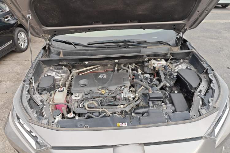 Used Toyota RAV4 2022 Dual-Engine 2.5L E-CVT Two-Wheel Drive Elite Edition Engine Bay
