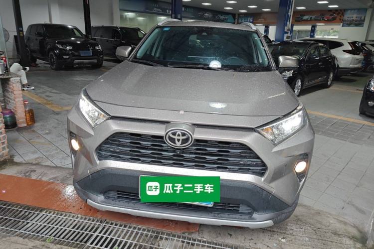 Used Toyota RAV4 2022 2.0L CVT Two-Wheel Drive Fashion Plus Edition Exterior 1