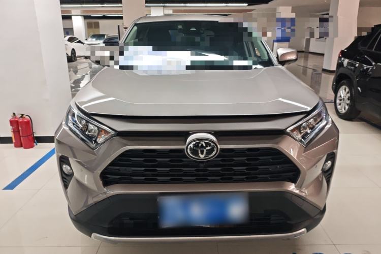 Used Toyota RAV4 2022 2.0L CVT Two-Wheel Drive Fashion Plus Edition Front