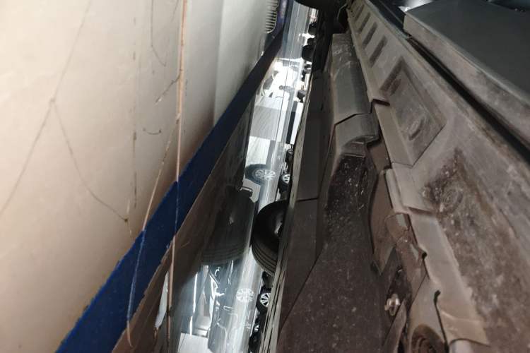 Used Toyota RAV4 2022 2.0L CVT Two-Wheel Drive Fashion Plus Edition Left Side Sill