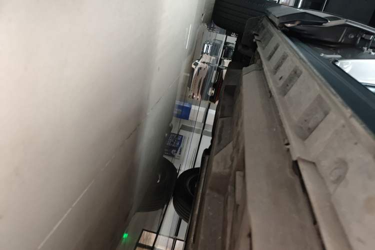 Used Toyota RAV4 2022 2.0L CVT Two-Wheel Drive Fashion Plus Edition Right Side Sill