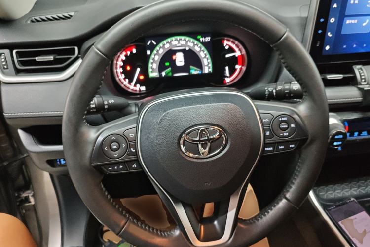 Used Toyota RAV4 2022 2.0L CVT Two-Wheel Drive Fashion Plus Edition Steering Wheel