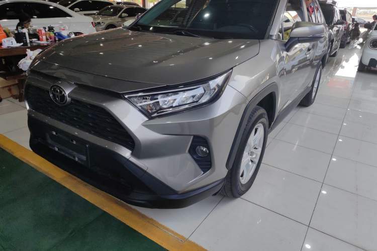 Ojetý Toyota RAV4 2022 2.0L CVT Two-Wheel Drive Urban Edition Guazi used car, China used car export, Used car for sale, Used  cars, Cheapest cars for sale