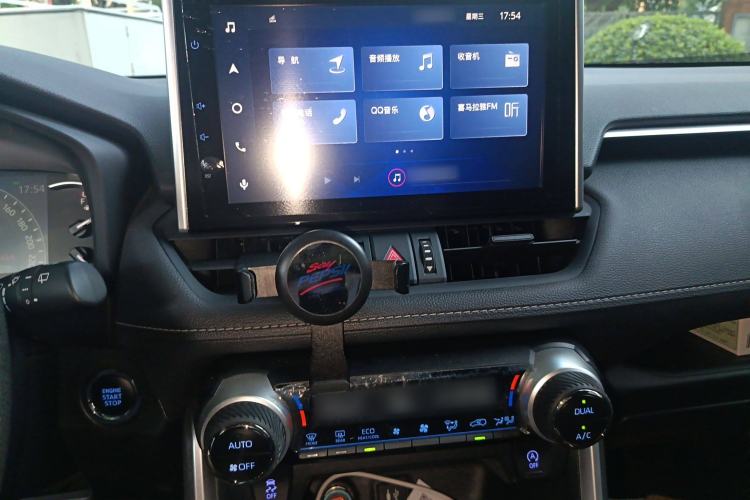 Used Toyota RAV4 2022 2.0L CVT 4x4 Fashion Edition Audio And AC Panel