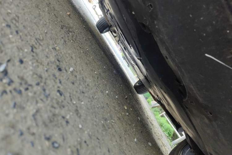 Used Toyota RAV4 2022 Dual-Engine 2.5L E-CVT Two-Wheel Drive Elite Edition Chassis Front