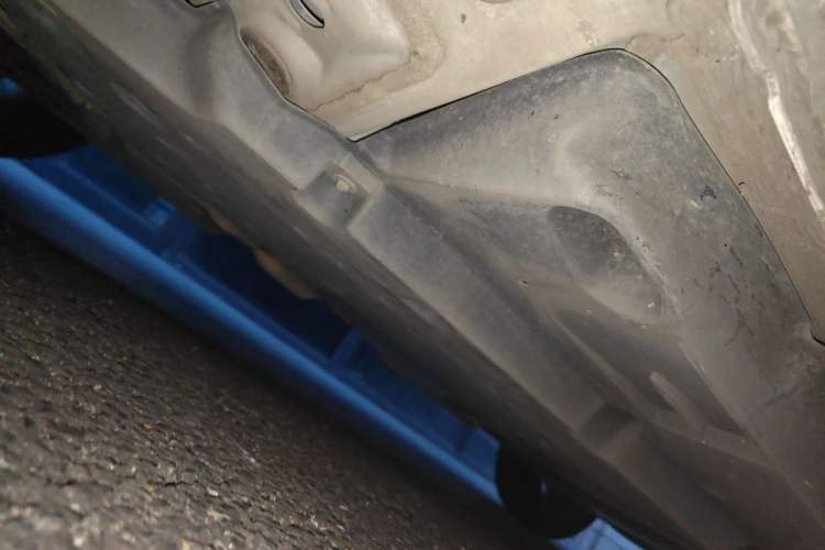 Used Toyota RAV4 2022 Dual-Engine 2.5L E-CVT Two-Wheel Drive Elite Edition Chassis Front Left
