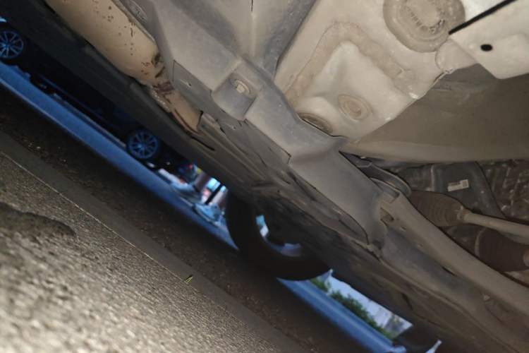 Used Toyota RAV4 2022 Dual-Engine 2.5L E-CVT Two-Wheel Drive Elite Edition Chassis Front Right