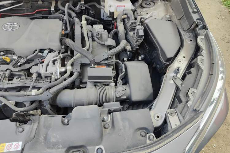 Used Toyota RAV4 2022 Dual-Engine 2.5L E-CVT Two-Wheel Drive Elite Edition Engine Bay Left