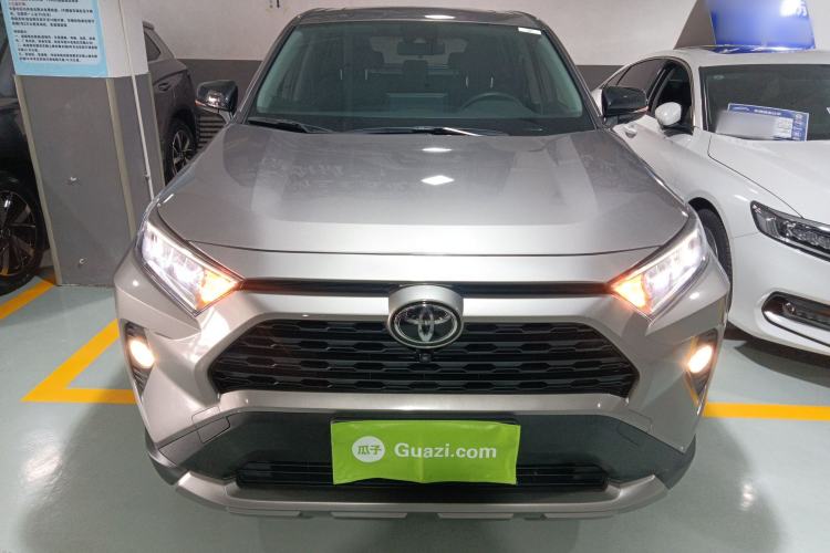Used Toyota RAV4 2022 2.0L CVT 4x4 Fashion Edition Exterior 1