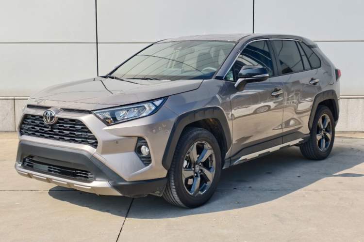 Used Toyota RAV4 2022 2.0L CVT 4x4 Style Plus Edition Exterior 3