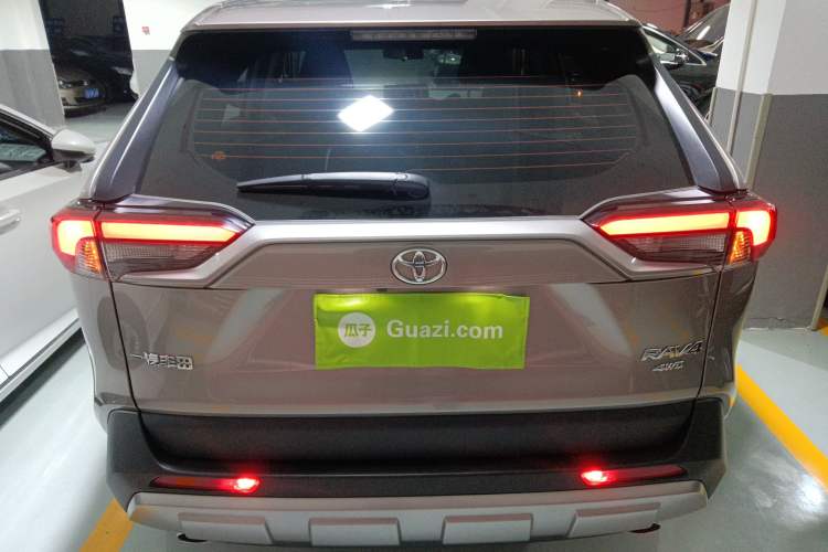 Used Toyota RAV4 2022 2.0L CVT 4x4 Fashion Edition Exterior 4