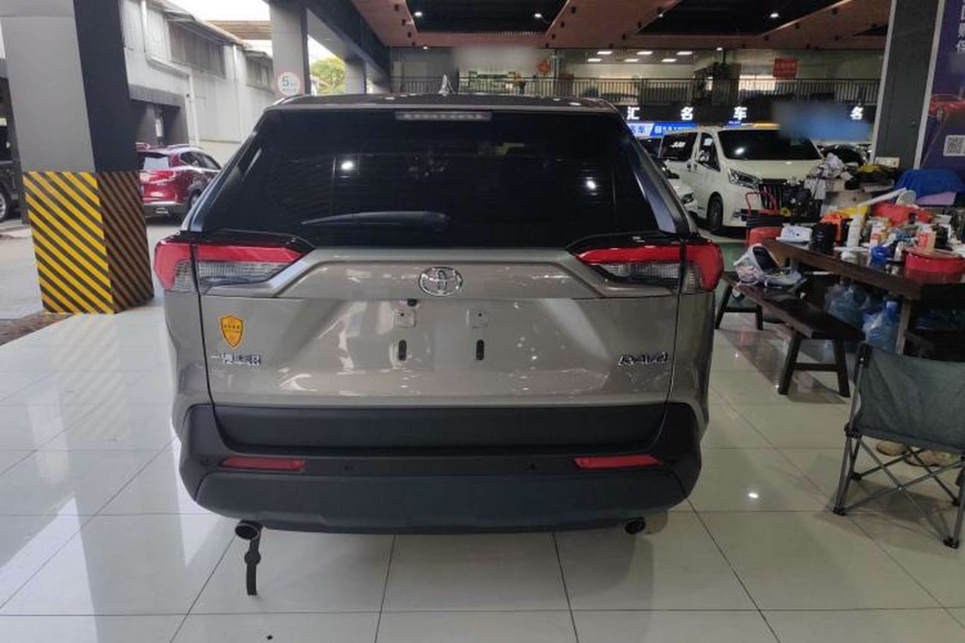 Used Toyota RAV4 2022 2.0L CVT Two-Wheel Drive Urban Edition Exterior 5