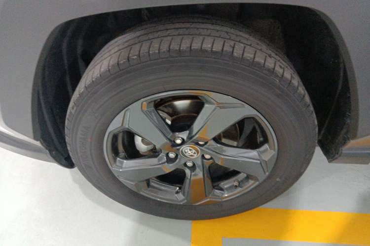 Used Toyota RAV4 2022 2.0L CVT 4x4 Fashion Edition Exterior 7