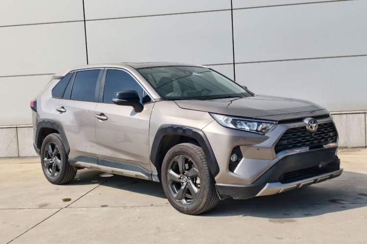 Used Toyota RAV4 2022 2.0L CVT 4x4 Style Plus Edition Exterior 7
