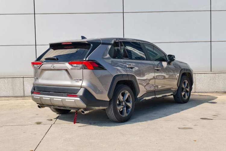 Used Toyota RAV4 2022 2.0L CVT 4x4 Style Plus Edition Exterior 8
