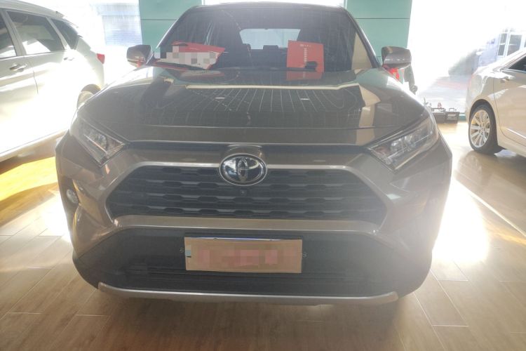 Used Toyota RAV4 2022 2.0L CVT Two-Wheel Drive Fashion Plus Edition Front