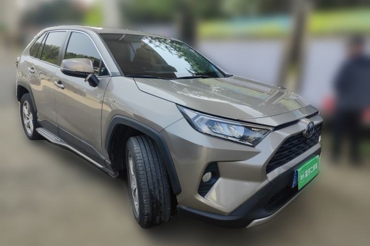 Used Toyota RAV4 2022 Dual-Engine 2.5L E-CVT Two-Wheel Drive Elite Edition Front Right 45 Deg