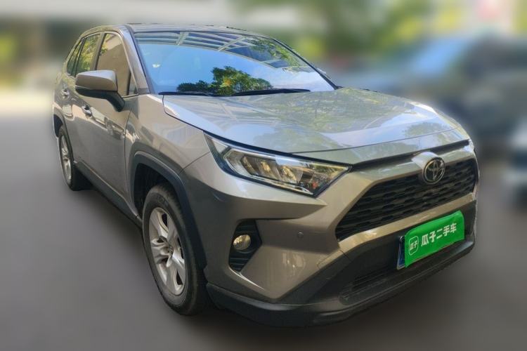 Used Toyota RAV4 2022 2.0L CVT Two-Wheel Drive Urban Edition Front Right 45 Deg