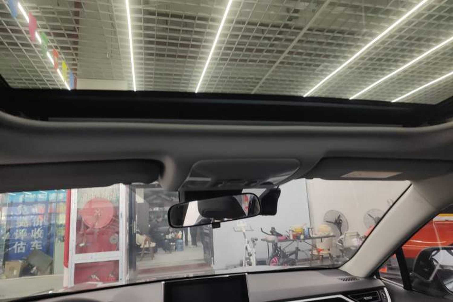 Used Toyota RAV4 2022 2.0L CVT Two-Wheel Drive Fashion Edition Headliner