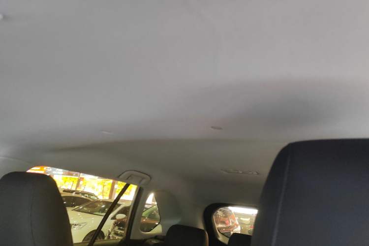 Used Toyota RAV4 2022 2.0L CVT Two-Wheel Drive Urban Edition Interior 3