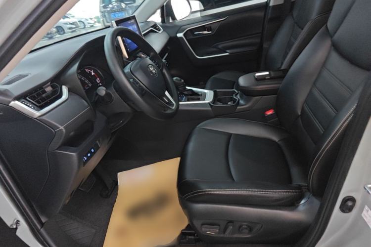 Used Toyota RAV4 2022 2.0L CVT Two-Wheel Drive Fashion Edition Left Front Seat