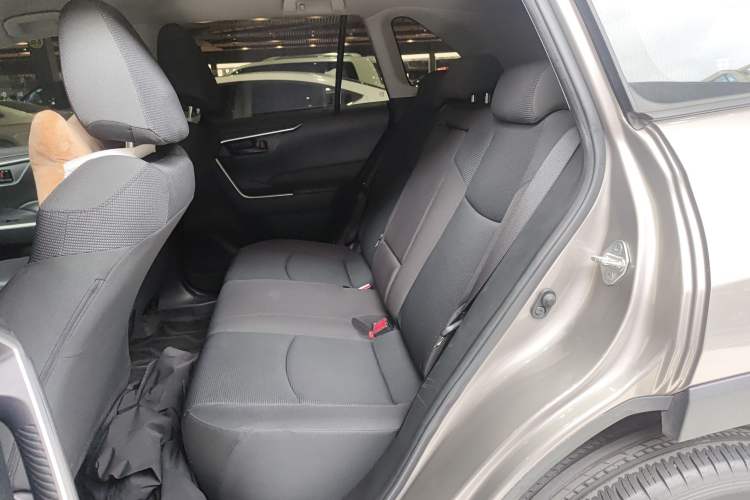 Used Toyota RAV4 2022 2.0L CVT Two-Wheel Drive Urban Edition Left Rear Seat