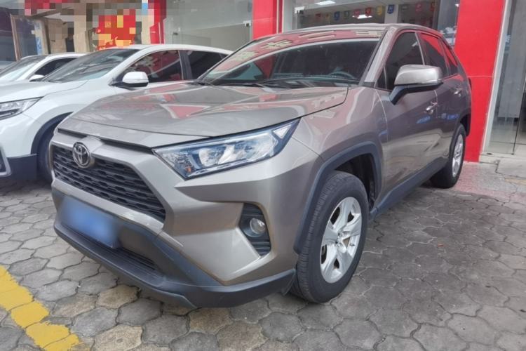 Ojetý Toyota RAV4 2022 2.0L CVT Two-Wheel Drive Urban Edition Guazi used car, China used car export, Used car for sale, Used  cars, Cheapest cars for sale