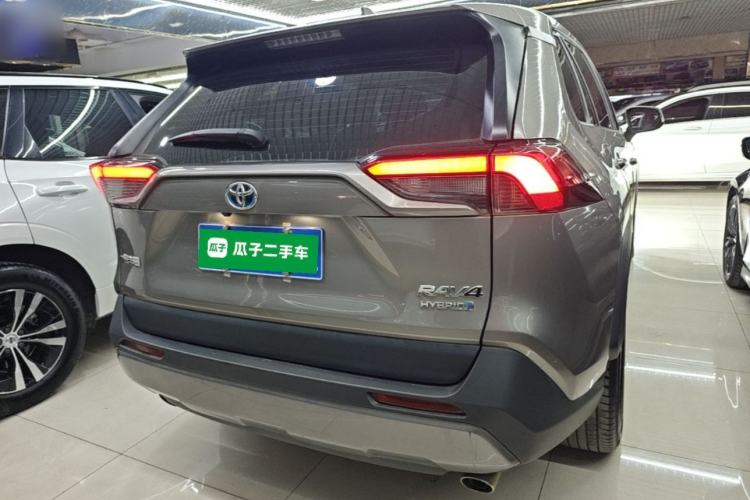 Used Toyota RAV4 2022 Dual-Engine 2.5L E-CVT Two-Wheel Drive Elite Edition Rear