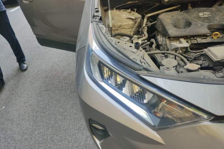 Used Toyota RAV4 2022 2.0L CVT Two-Wheel Drive Urban Edition Right Front Headlight