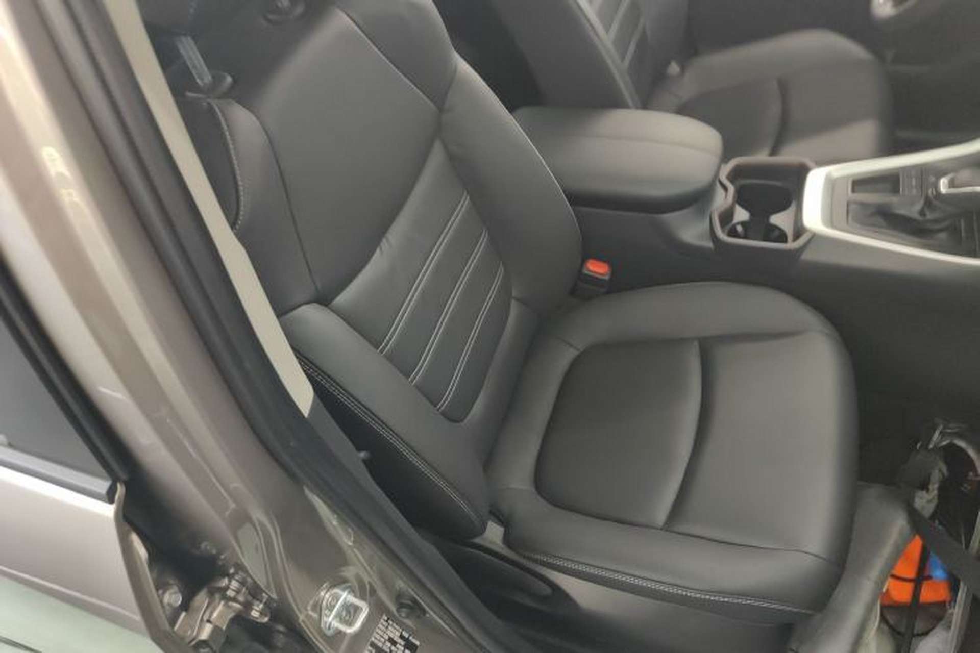 Used Toyota RAV4 2022 2.0L CVT Two-Wheel Drive Fashion Edition Right Front Seat