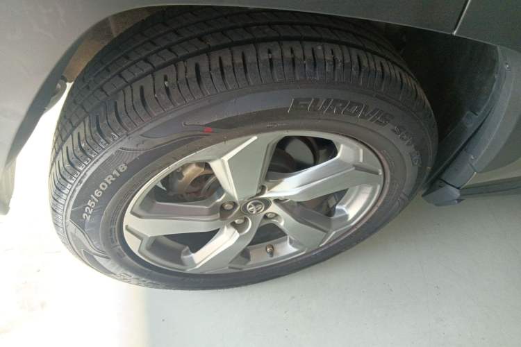 Used Toyota RAV4 2022 2.0L CVT Two-Wheel Drive Fashion Edition Right Rear Wheel Hub