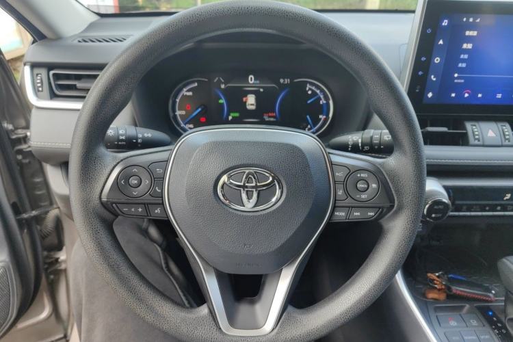 Used Toyota RAV4 2022 Dual-Engine 2.5L E-CVT Two-Wheel Drive Elite Edition Steering Wheel