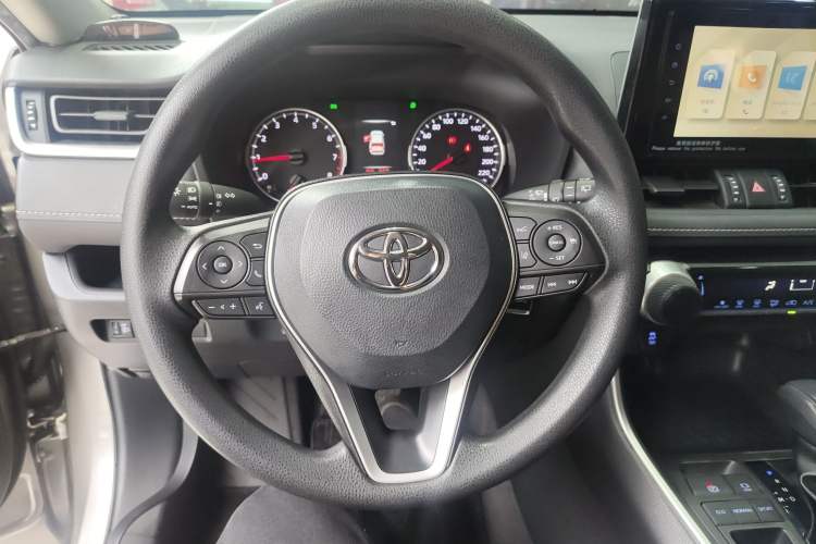 Used Toyota RAV4 2022 2.0L CVT Two-Wheel Drive Urban Edition Steering Wheel