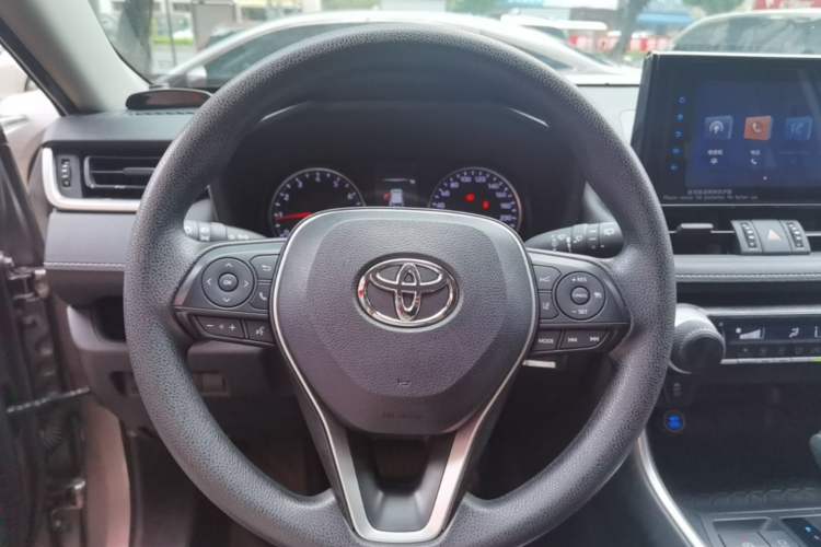 Used Toyota RAV4 2022 2.0L CVT Two-Wheel Drive Urban Edition Steering Wheel
