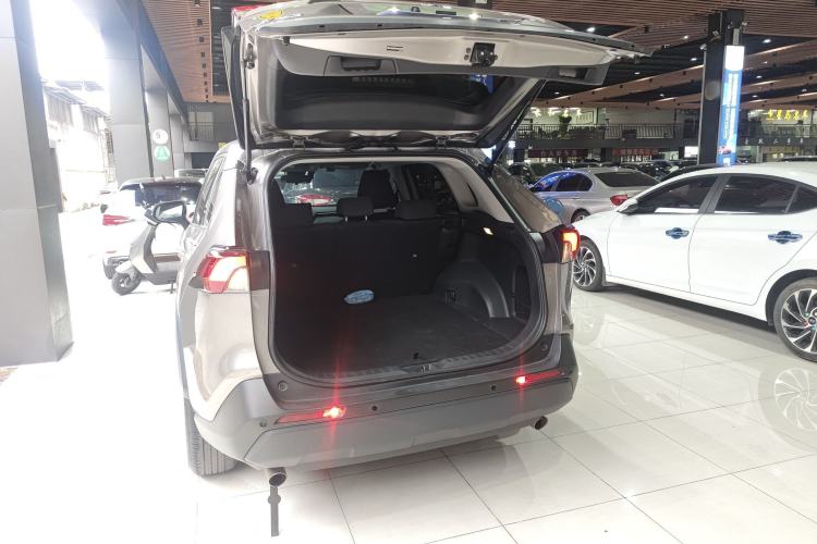 Used Toyota RAV4 2022 2.0L CVT Two-Wheel Drive Urban Edition Trunk
