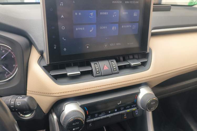 Used Toyota RAV4 2022 2.0L CVT Two-Wheel Drive Fashion Plus Edition Audio And AC Panel
