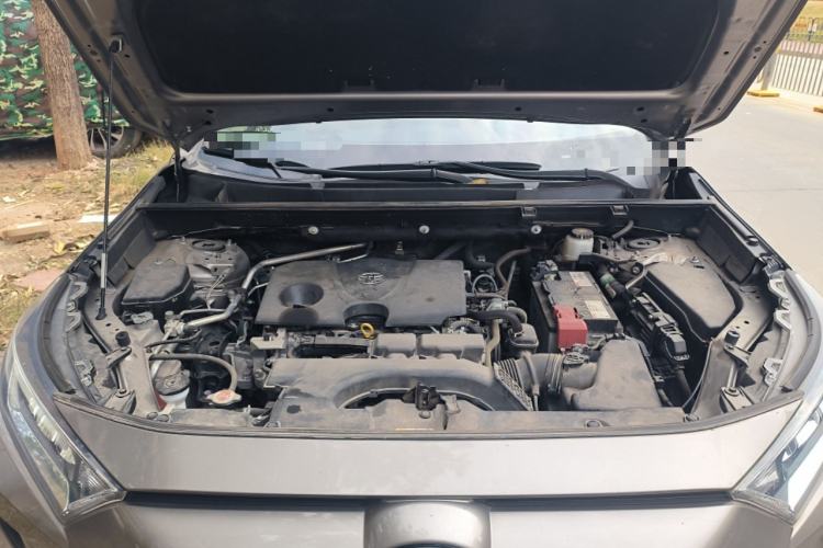 Used Toyota RAV4 2022 2.0L CVT Two-Wheel Drive Fashion Plus Edition Engine Bay