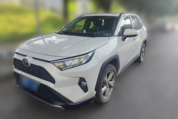 Used Toyota RAV4 2022 2.0L CVT Two-Wheel Drive Fashion Plus Edition Guazi used car, China used car export, Used car for sale, Used  cars, Cheapest cars for sale