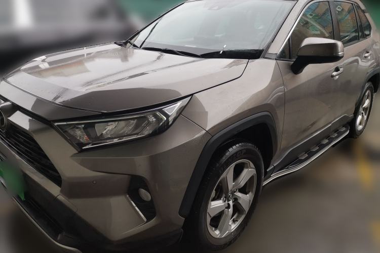 Used Toyota RAV4 2022 2.0L CVT Two-Wheel Drive Fashion Plus Edition Guazi used car, China used car export, Used car for sale, Used  cars, Cheapest cars for sale