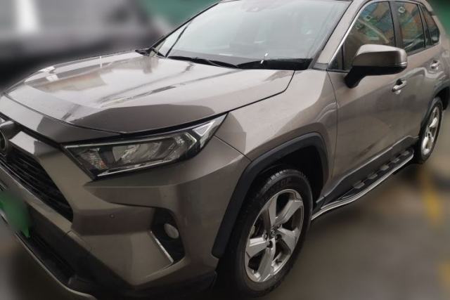 Used Toyota RAV4 2022 2.0L CVT Two-Wheel Drive Fashion Plus Edition