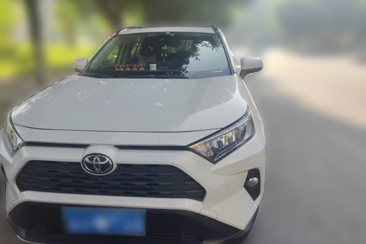 Used Toyota RAV4 2022 2.0L CVT Two-Wheel Drive Fashion Plus Edition Front