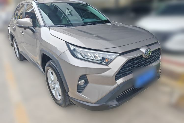 Used Toyota RAV4 2022 2.0L CVT Two-Wheel Drive Urban Edition Front Right 45 Deg